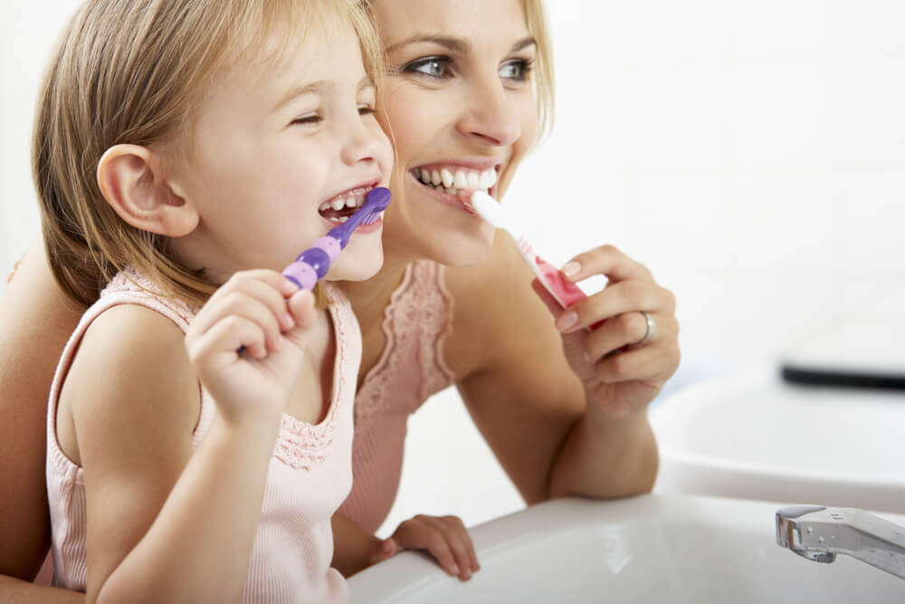 Το Βούρτσισμα των Δοντιών στα Παιδιά