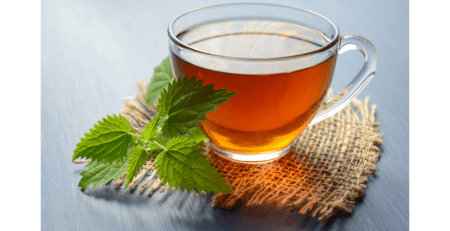 Οι θεραπευτικές ιδιότητες που έχει το τσάι μέντας